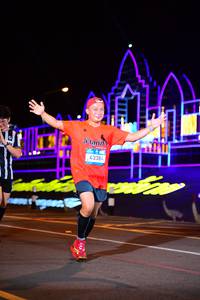 BIB: 43384
                            <button type="button" onclick="openModal(22868834)" class="btn btn-primary btn-sm float-right btn-popup" data-toggle="modal" data-target=".modal-high-quality">
                        <i class="fas fa-shopping-cart"></i> Add to Cart
                    </button>
                                            <button type="button" onclick="isThisMe(22868834, true)" class="btn btn-success btn-sm float-right btn-popup btn-isme hidden" data-toggle="tooltip" data-placement="bottom" title="นี่คือรูปของคุณใช่ไหม คลิกที่นี่เพื่อเอาเข้าอัลบั้ม">
                        <i class="fas fa-plus"></i> Add to album
                    </button>
                    <button type="button" onclick="isThisMe(22868834, false)" class="btn btn-warning btn-sm float-right btn-popup btn-isnotme hidden">
                        <i class="fas fa-ban"></i> Remove from album
                    </button>